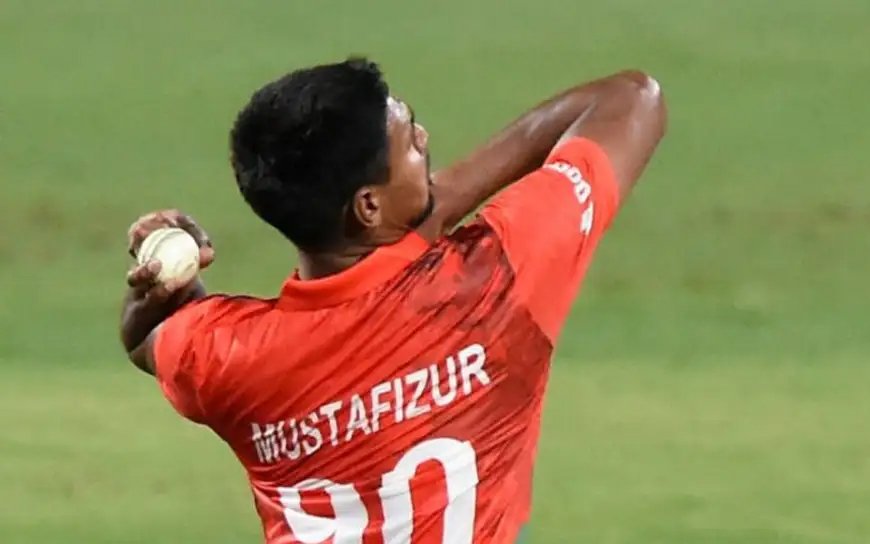 বিশ্বরেকর্ডের আরও কাছে মোস্তাফিজ, সামনে আছে যে ৩ জন